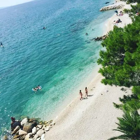 Ena Διαμέρισμα